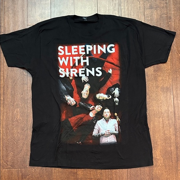 Sleeping With Sirens Black Graphic Band T-Shirt, Size XL, NWOT - Picture 1 of 5